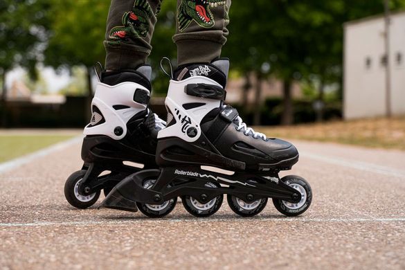 Купити Дитячі ролики Rollerblade Fury Boy Black/White розсувні